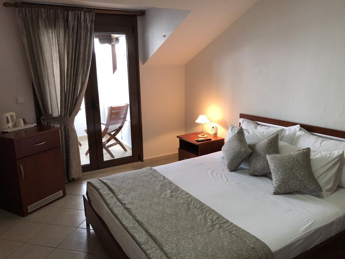 Ammouliani Hotel Bagian luar foto